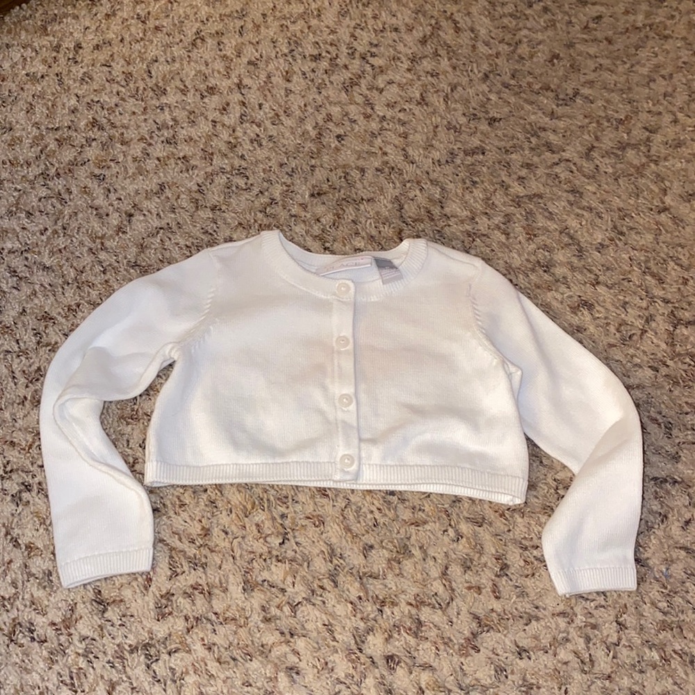 White cropped cardigan sweater